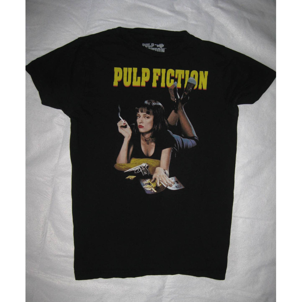 UNISEX Pulp Fiction T-Shirt -Medium